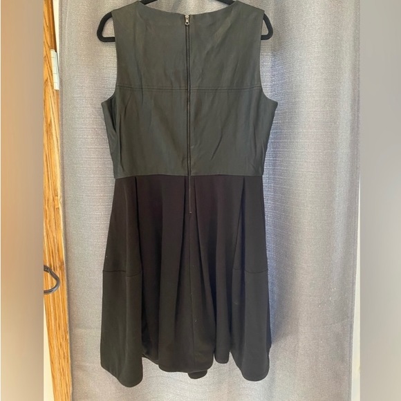 Black Just Taylor Dress - Picture 2 of 3